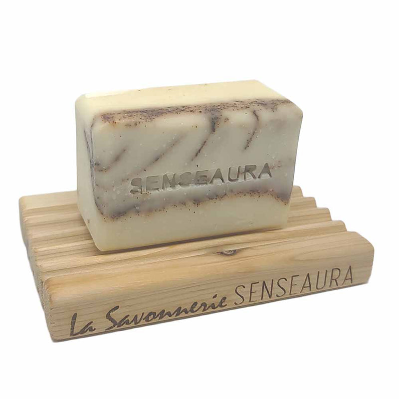 Coffret porte-savon et savon naturel Camphre et chaga de charlevoix | La Savonnerie Senseaura